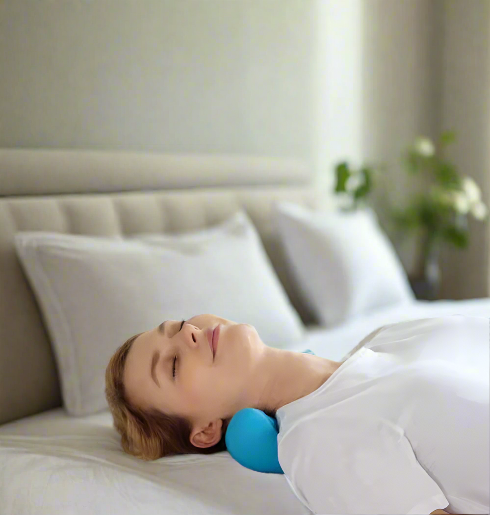 Cervical Spine Massage Pillow Gravity Acupressure Neck Massager Cervical Spine Pillow Neck Shoulder Massage Pillow Home Traction Corrector